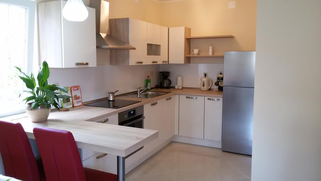 Apartman Viktorija Apartment Vodice Exterior photo